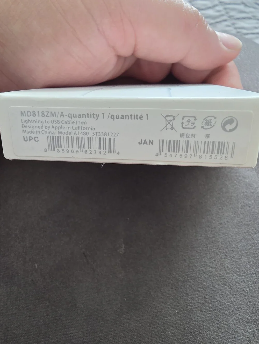 Apple Lightning to USB Cable — White Packaging